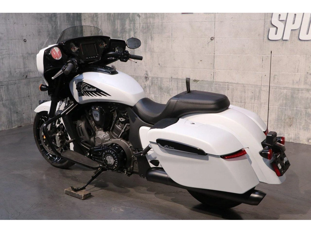 2025 Indian Motorcycle Indian Chieftain Powerplus Dark Horse + 112 & Powerband Audio Garantie 2032 alt