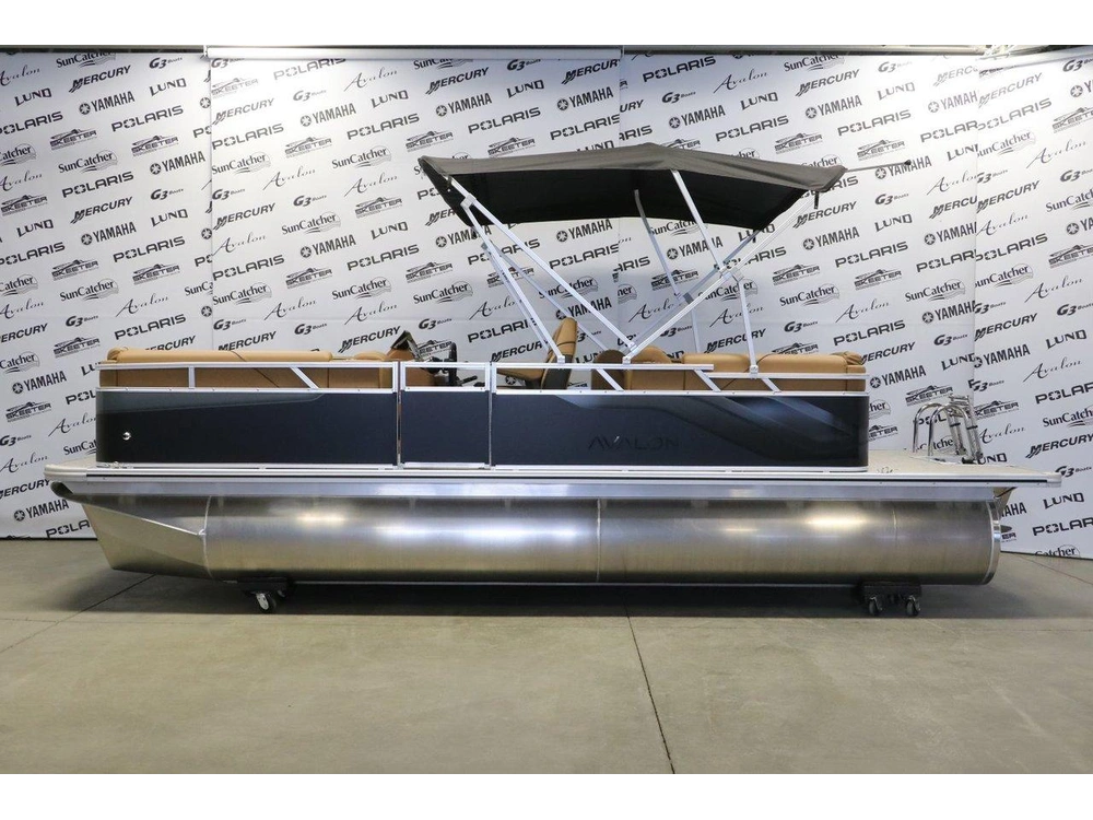 Avalon Venture 2180 Quad Lounger + Yamaha 70 Hp 2026 alt