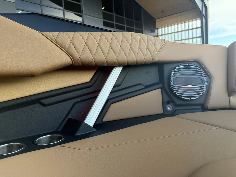 2026 Tige Boats Z3 alt