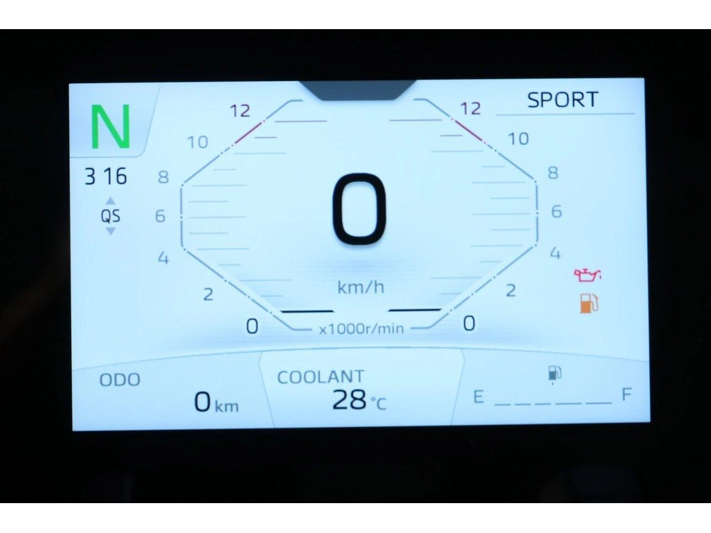 2025 Yamaha Mt-09 alt