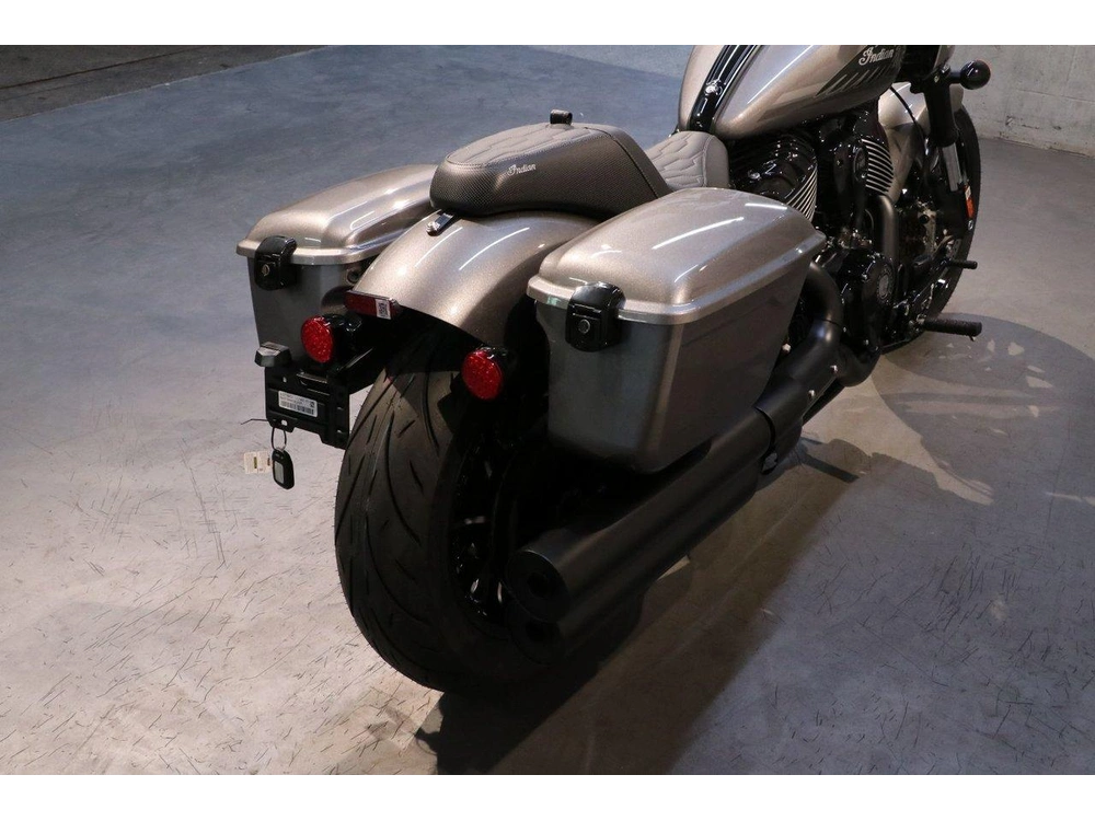 Indian Motorcycle Sport Chief Rt 2025 alt