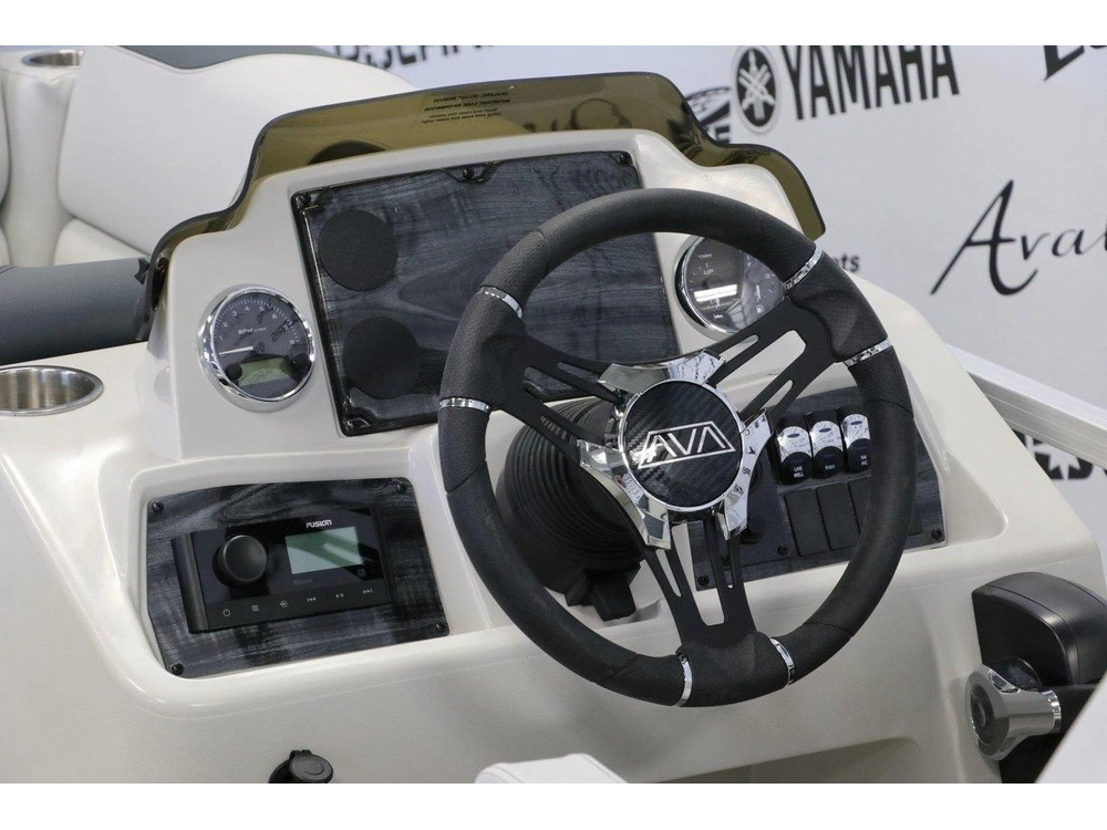Avalon Venture 1975 Rf + Yamaha 40 Hp 2025 alt