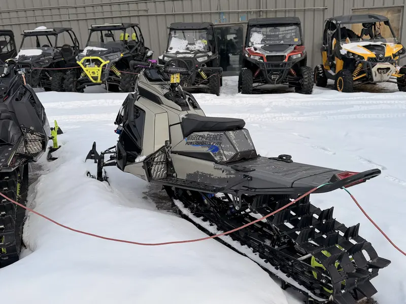 2025 Polaris 9R RMK KHA0S 155x3.25