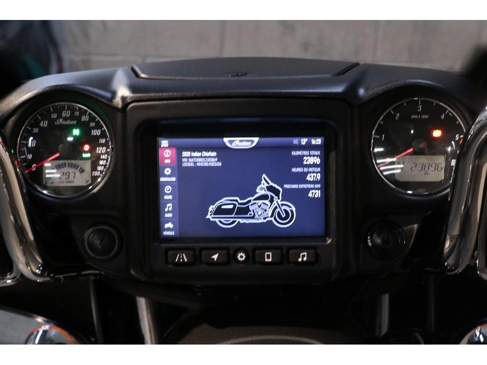 2020 Indian Motorcycle Chieftain 116 alt