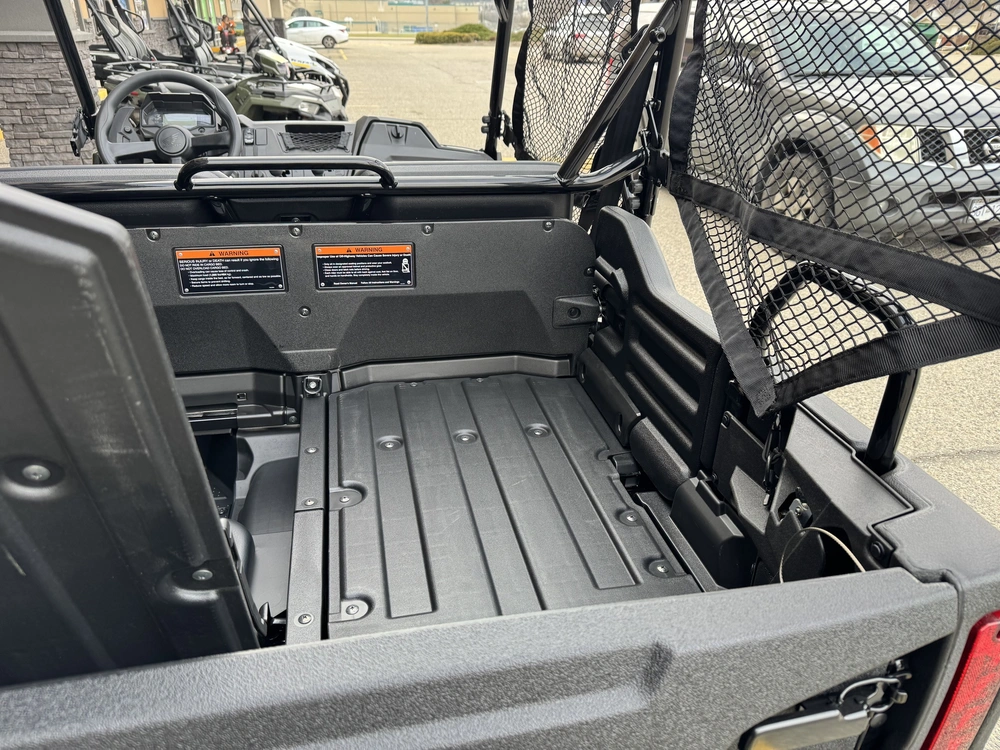 2026 Honda Pioneer 700-4p Deluxe alt