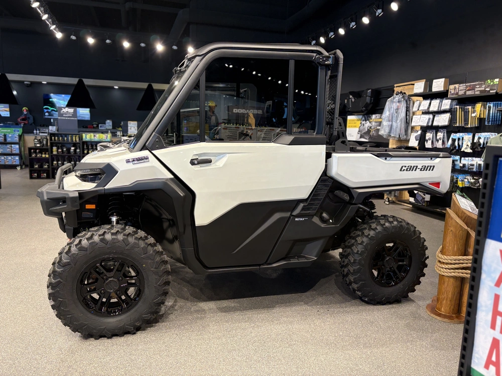 2026 Can-am Defender Limited Cab Hd11-8jtd alt