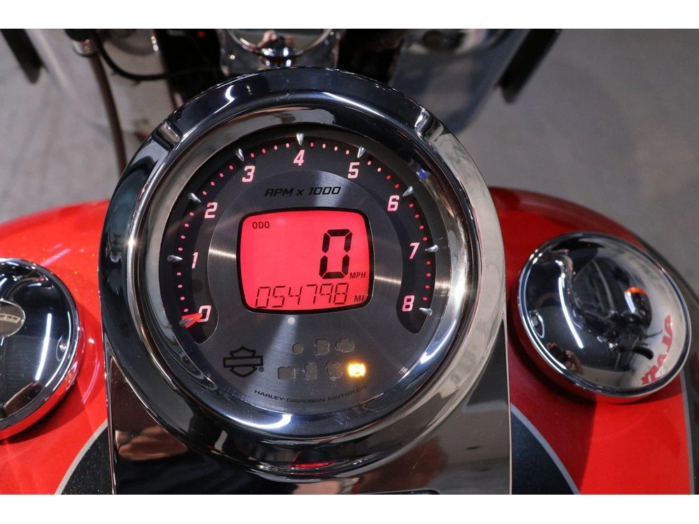 2011 Harley-davidson Harley-davidson Cvo Softail Convertible (flstse2) alt