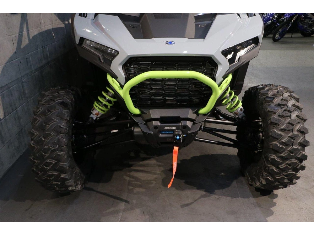 2025 Polaris Rzr Xp 4 1000 Ultimate alt