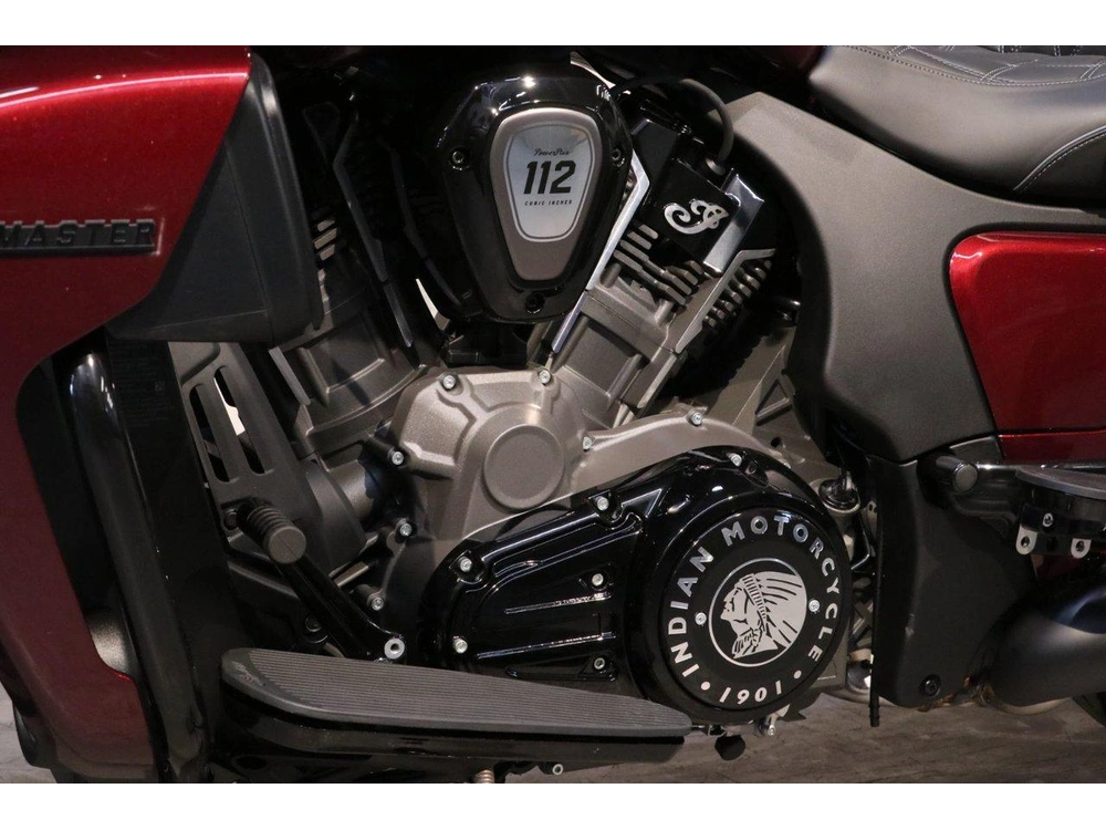 Indian Motorcycle Roadmaster Powerplus Dark Horse +112 & Powerband Audio 2026 alt