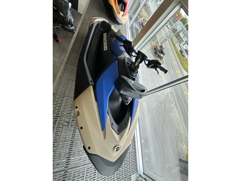Sea-doo Spark Trixx 1p (audio) 2025 alt