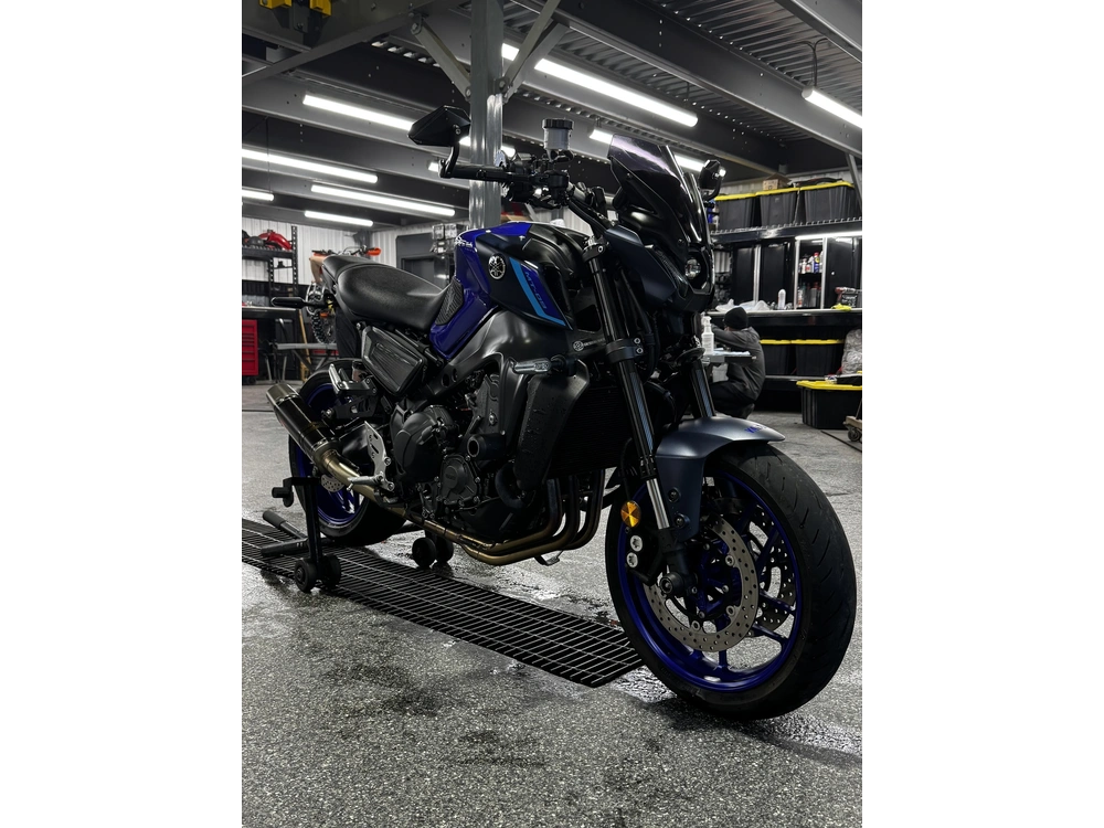 2022 Yamaha Mt-09 alt