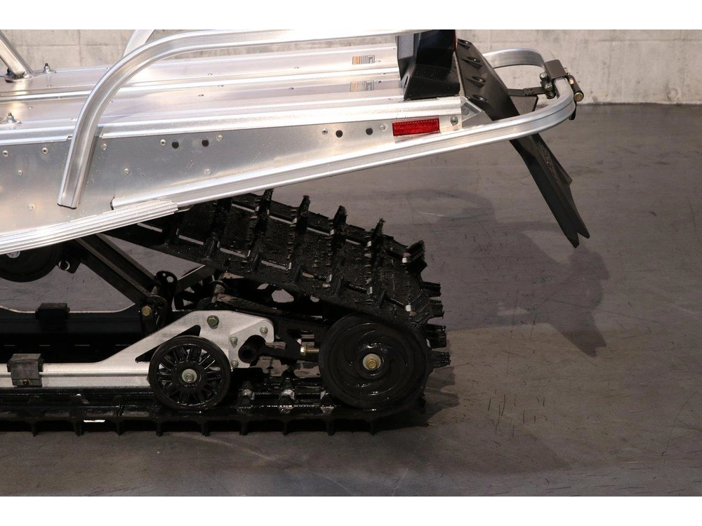 2024 Polaris 550 Voyageur 155 Es Enr. alt