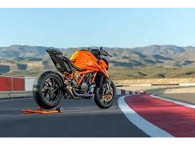 Ktm 1390 Super Duke R 2026 alt