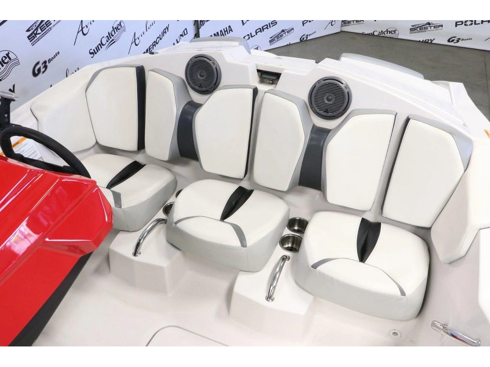 2016 Scarab 165 Ho alt