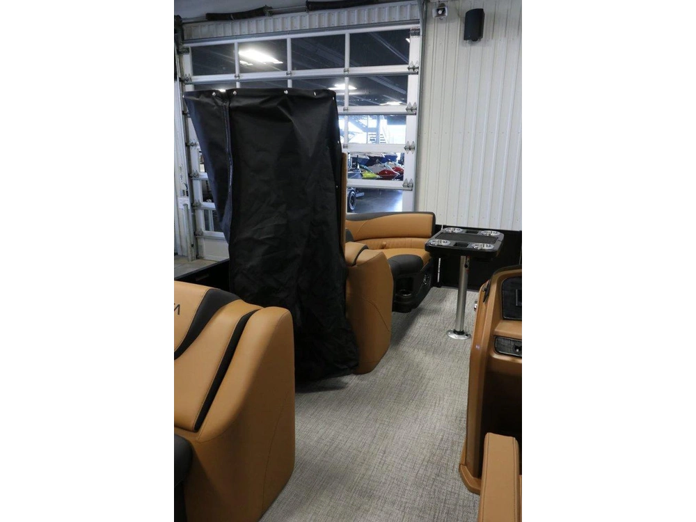 2026 Avalon Avalon Lsz 2385 Versatile Rear Bench Platinum + Yamaha Vmax 150 Hp alt