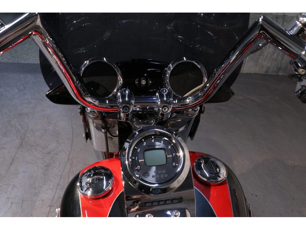 2011 Harley-davidson Harley-davidson Cvo Softail Convertible (flstse2) alt