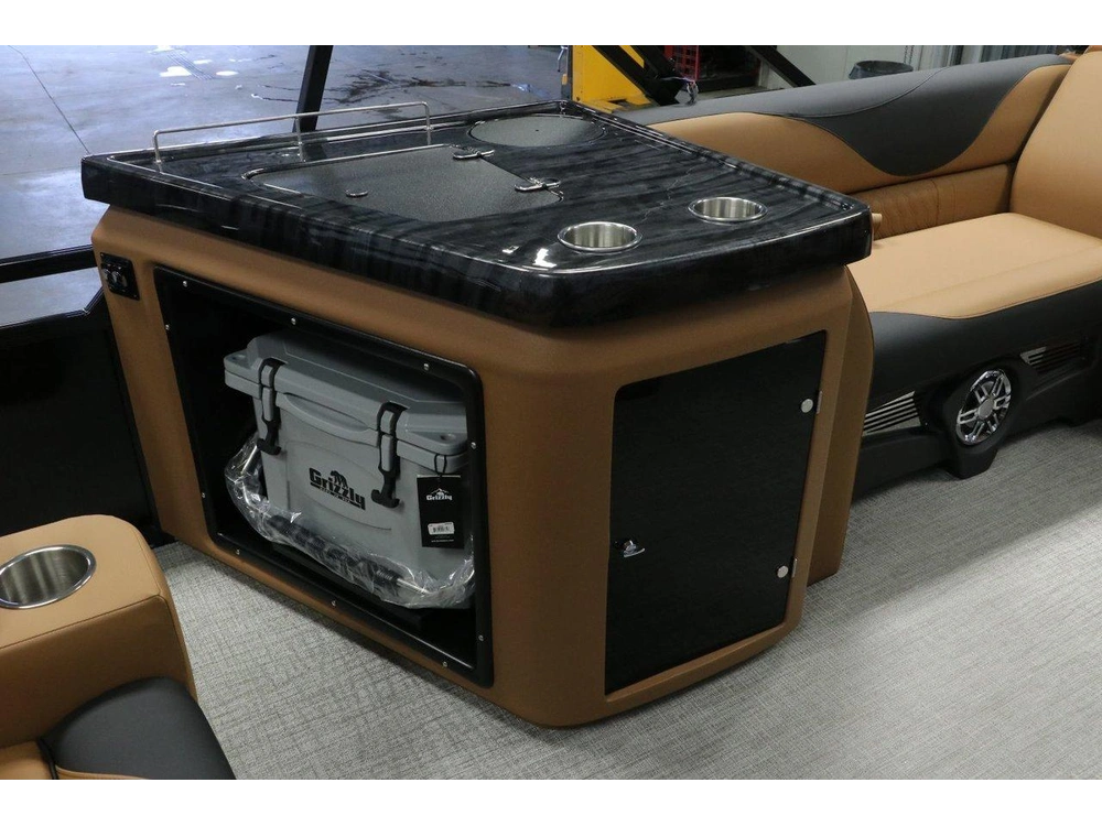 2026 Avalon Lsz 2385 Elite Windshield 3 Quilles + Yamaha 150 Hp alt