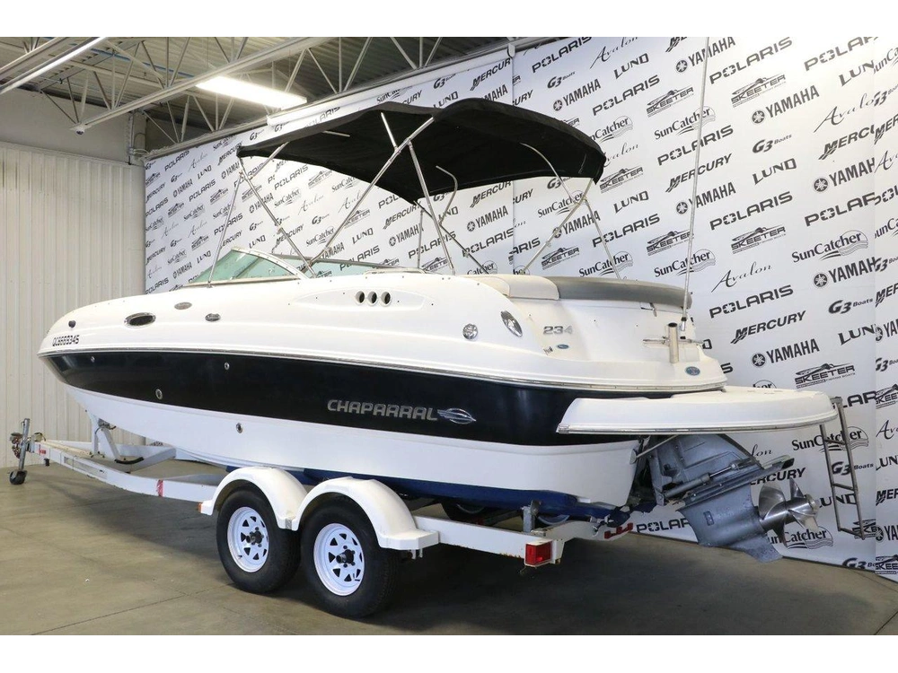 2007 Chaparral Sunesta 234 + Volvo 5,0l alt