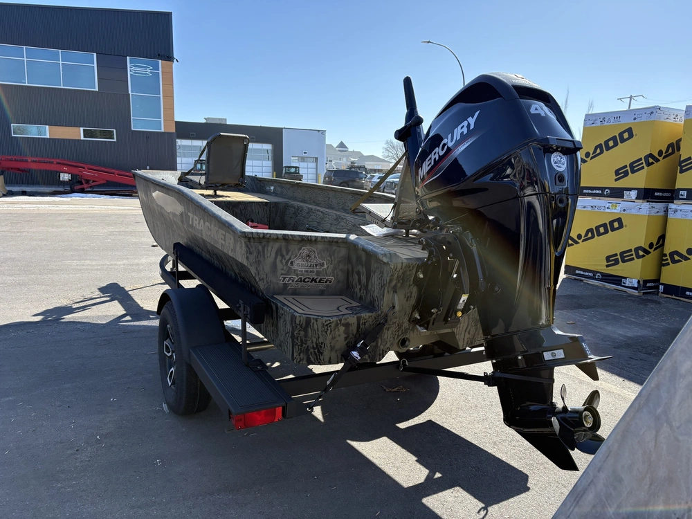 2026 Tracker 1650t Duckboat 40 Tiller 40rlhpt 4s Efi alt