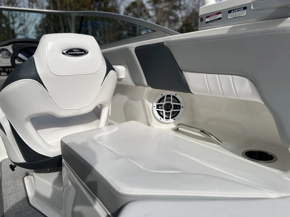 Chaparral 23 Ssi 2021 alt