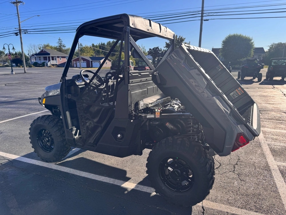 Polaris Ranger 1000 Xp Premium Stealth Gray 2026 alt