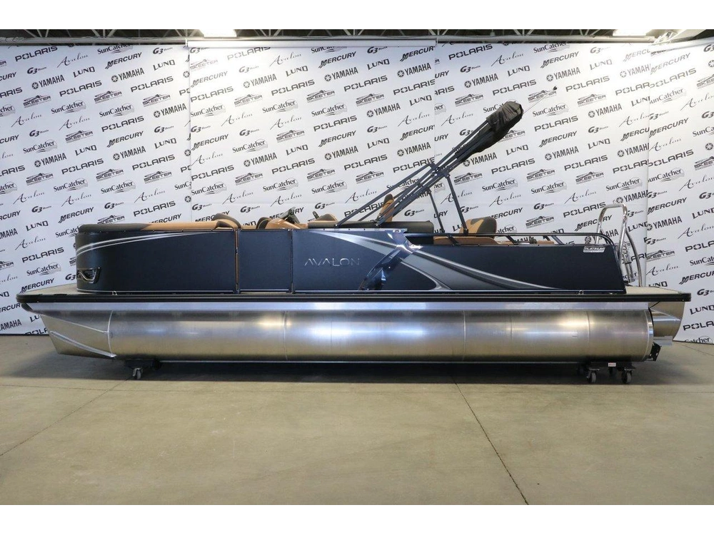 2026 Avalon Avalon Lsz 2385 Versatile Rear Bench Platinum + Yamaha Vmax 150 Hp alt