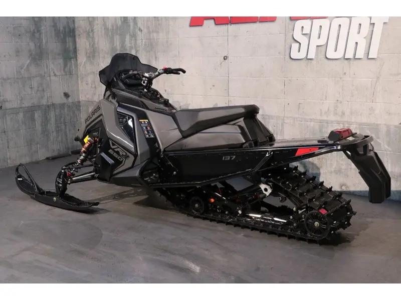 2025 Polaris 650 INDY VR1 DYNAMIX 137 thumbnail 4