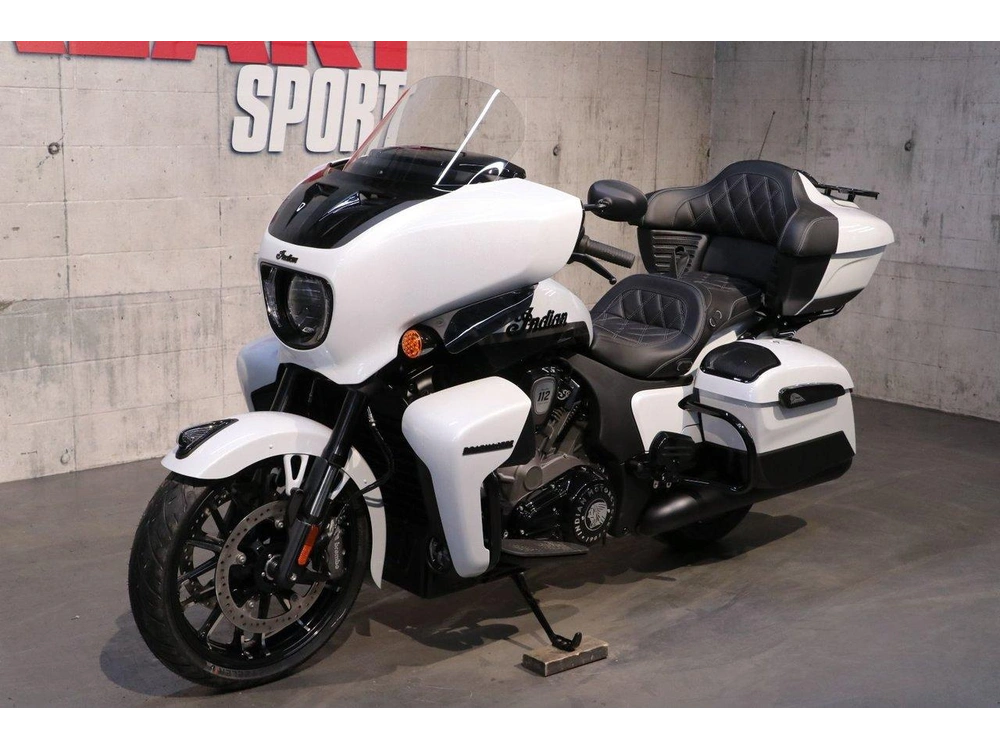 Indian Motorcycle Roadmaster Powerplus Dark Horse +112 & Powerband Audio 2026 alt