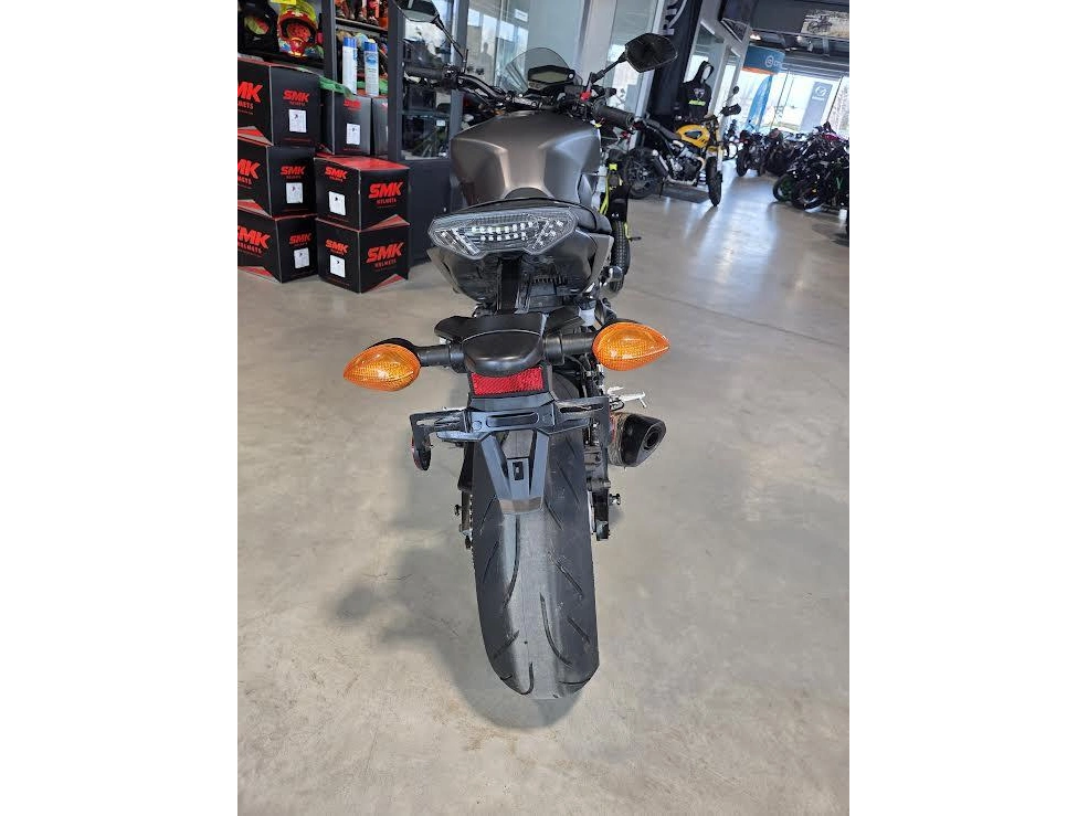 Yamaha Fz09 2015 alt