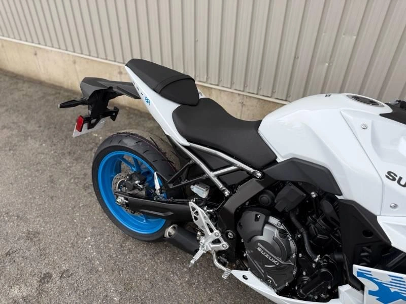 Suzuki Gsx-8r 2026 alt