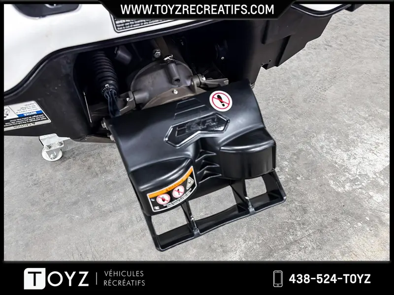 2024 Sea-Doo SPARK TRIXX 1UP thumbnail 9
