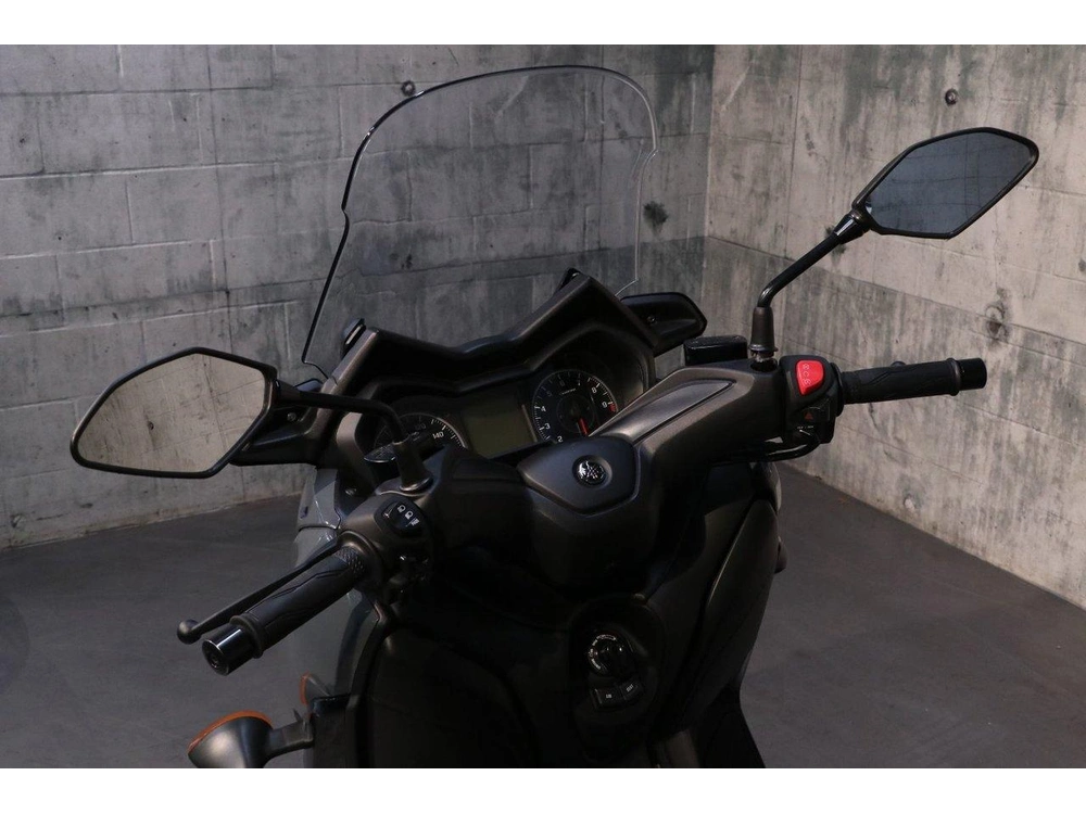 2022 Yamaha Yamaha Xmax 300 alt