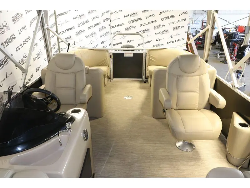 2019 Legend BAYSHORE LS + MERCURY 150 HP thumbnail 9