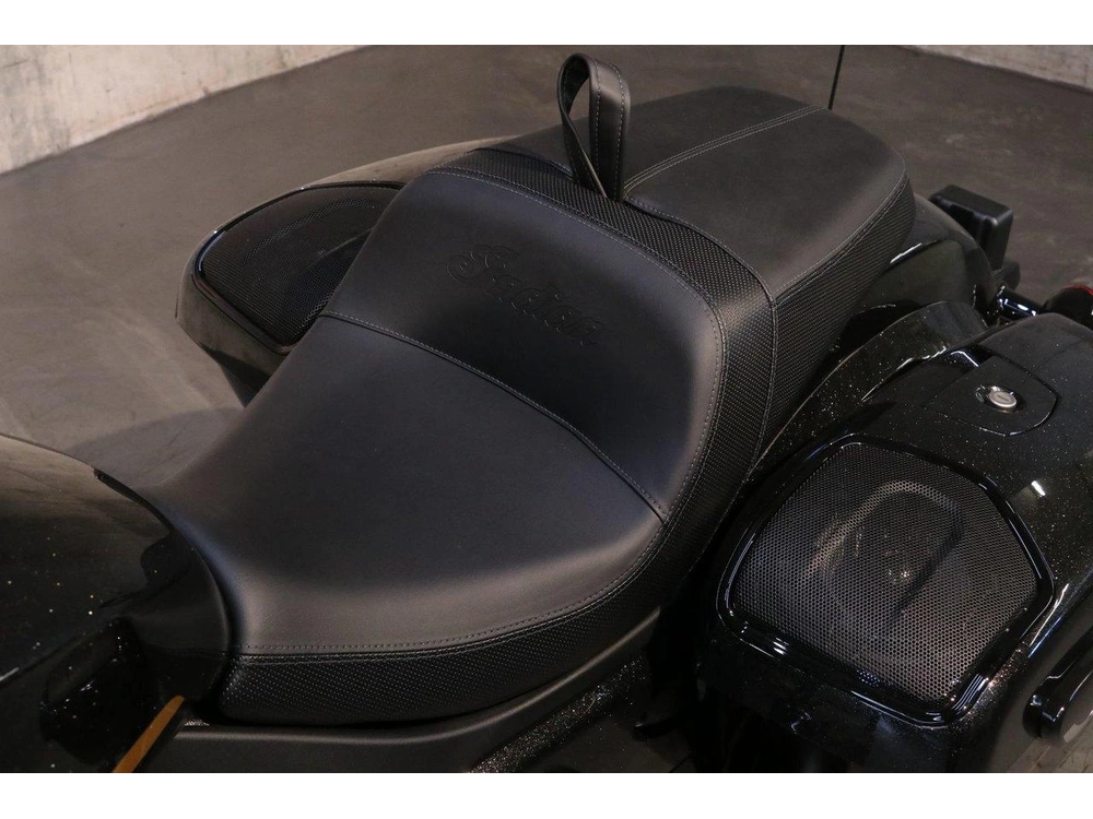 2026 Indian Motorcycle Indian Chieftain Powerplus Dark Horse + 112 & Powerband Audio alt