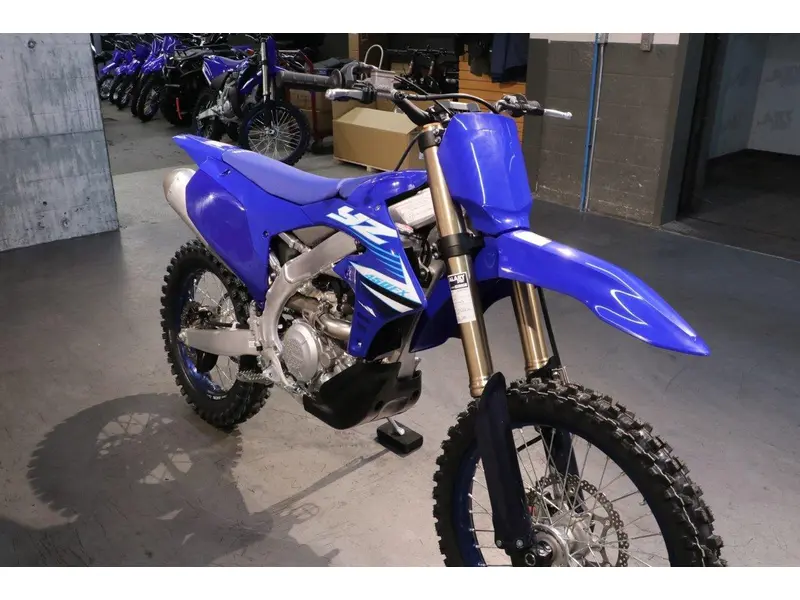 2025 Yamaha YZ450FX thumbnail 10
