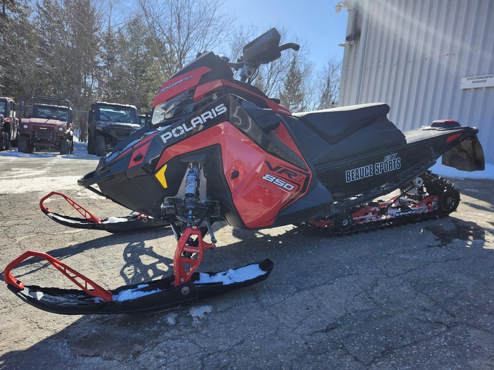 2026 Polaris Sno-26 850 Indy Vr1 137 Démo Garantie Complete Deal ! alt