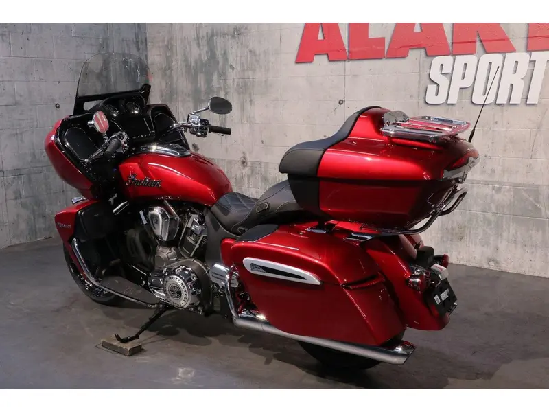 2026 Indian Motorcycle Pursuit Limited + 112 & powerband audio thumbnail 4