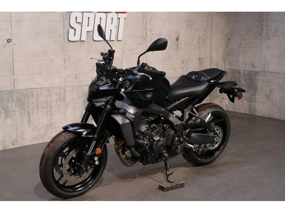 2025 Yamaha Mt-09 alt