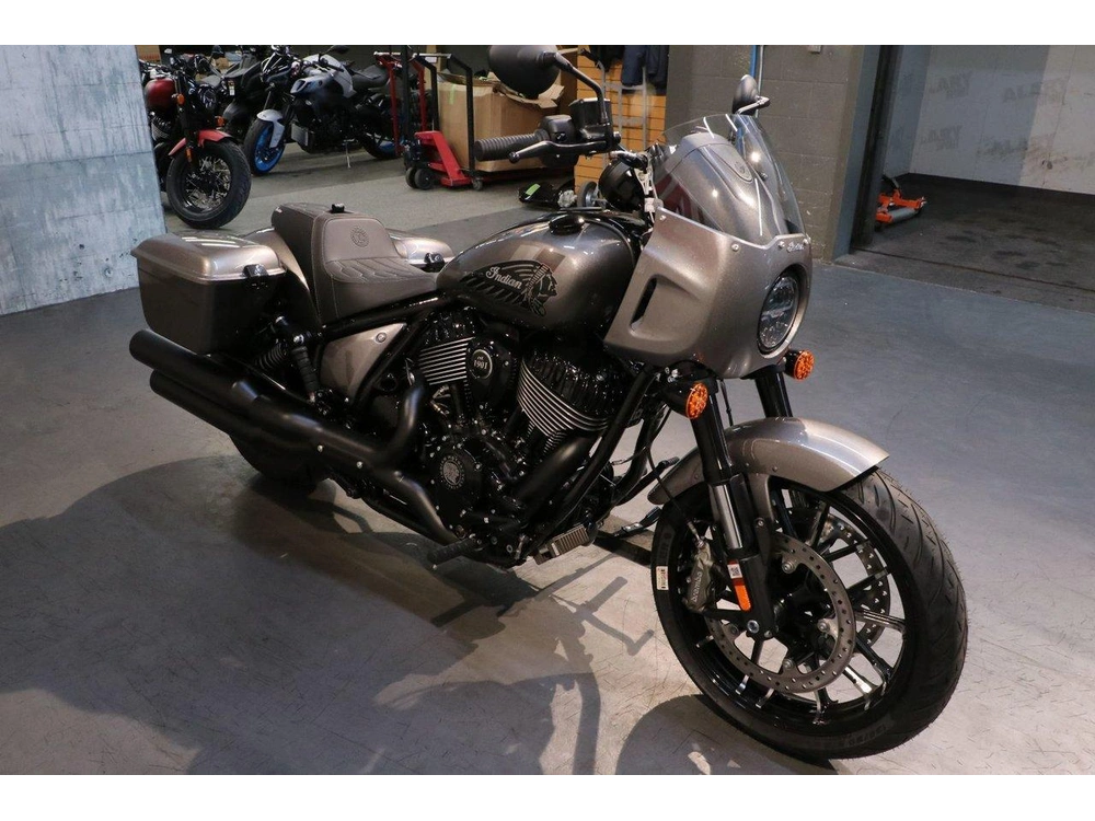 Indian Motorcycle Sport Chief Rt 2025 alt