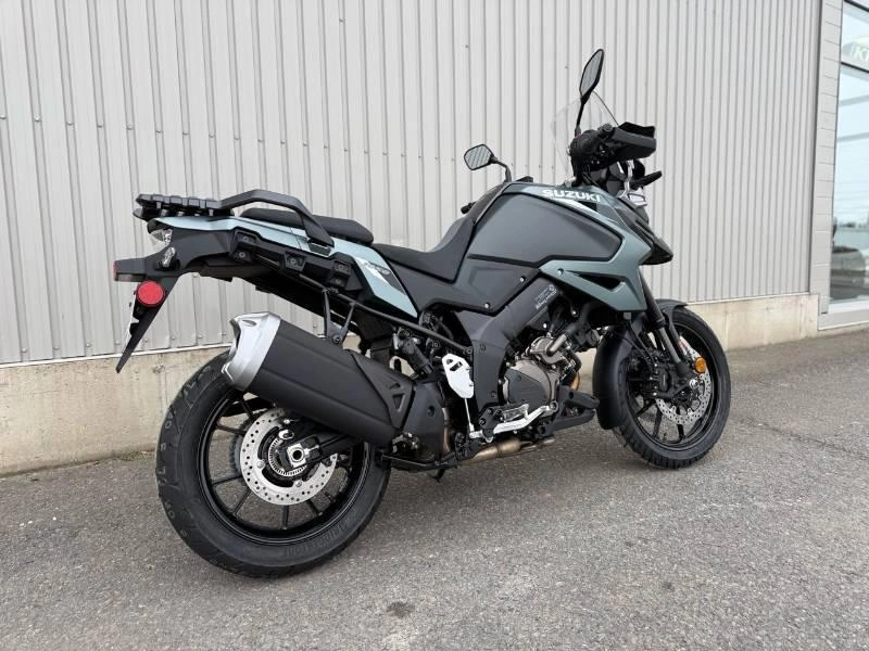 2026 Suzuki V-strom 1050 alt