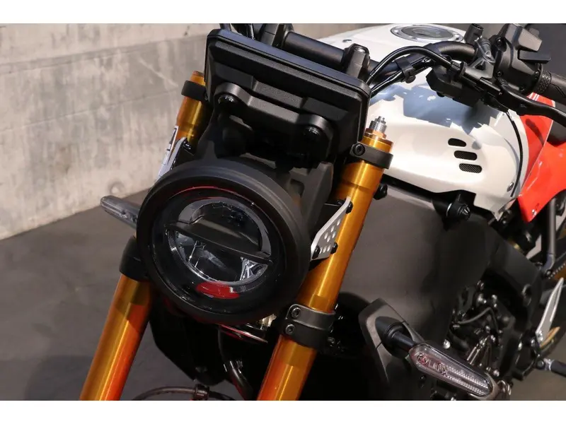 Yamaha XSR900 ENR. 2025