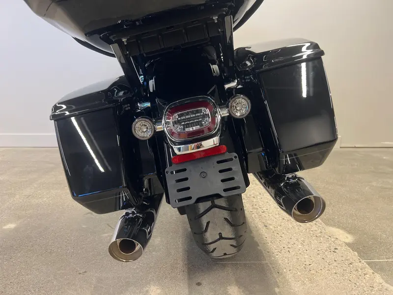 2026 Harley-Davidson FLHXL - Street Glide Limited thumbnail 19