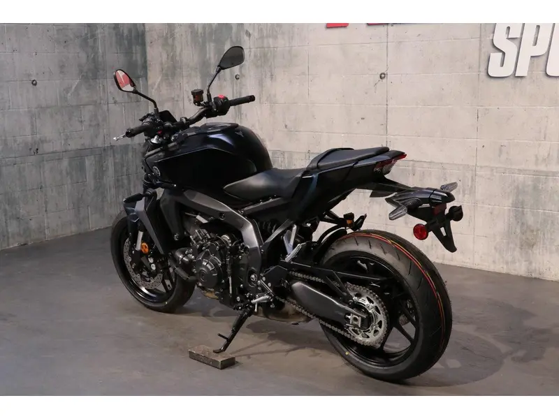 Yamaha MT-09 2025