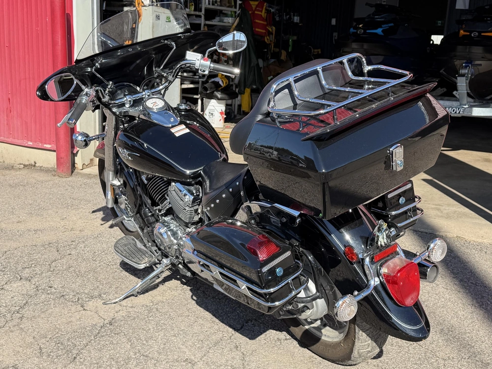 2010 Yamaha V Star 650 Midnight Custom alt