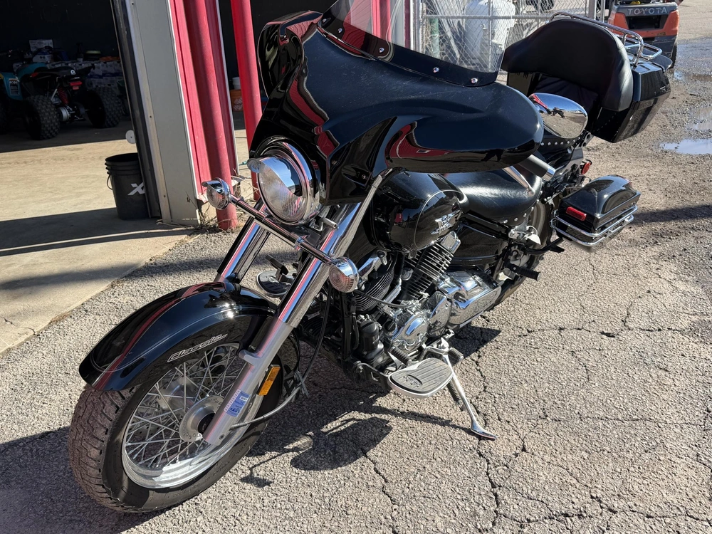 2010 Yamaha V Star 650 Midnight Custom alt