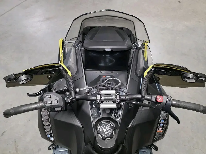2026 Ski-Doo RENEGADE X-RS 900 ACE TURBO R thumbnail 10