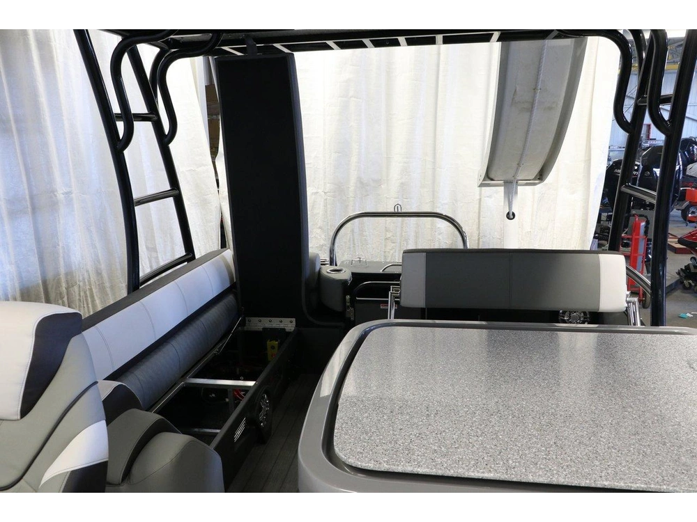 2023 Avalon Avalon Catalina Platinum 2585 Entertainer Funship + Mercury 200 Hp alt