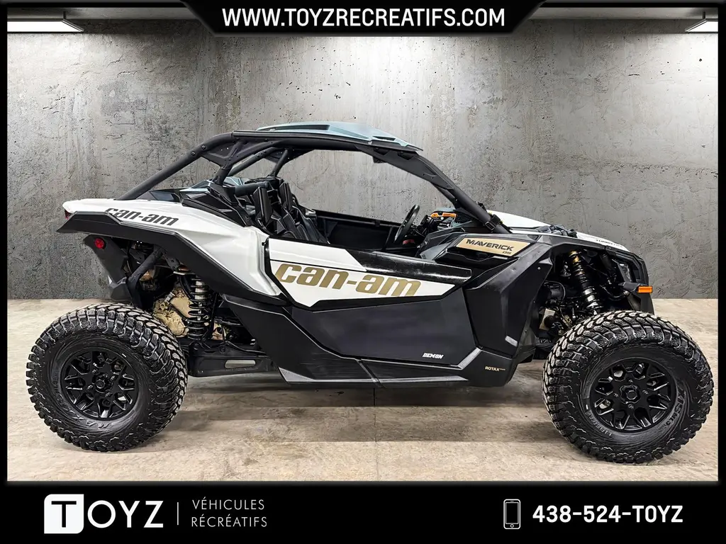 Can-Am MAVERICK X3 DS TURBO RR 200 HP 2024