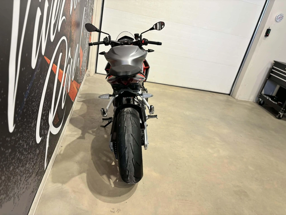 Aprilia Tuono 660 2021 alt