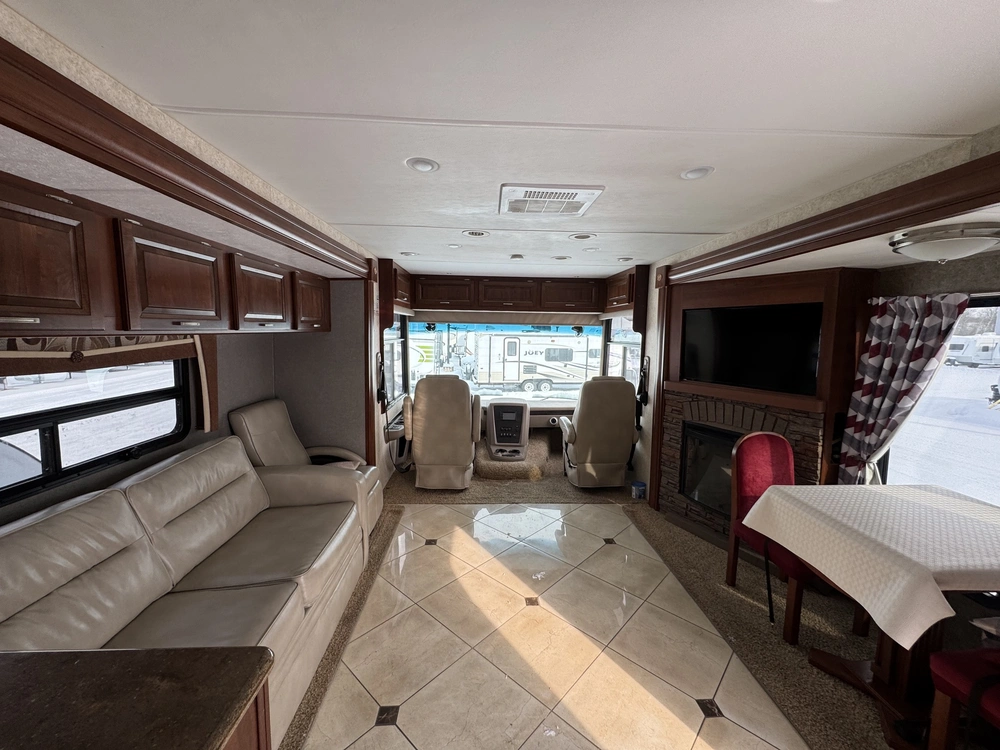 2014 Forest River Georgetown 378ts alt